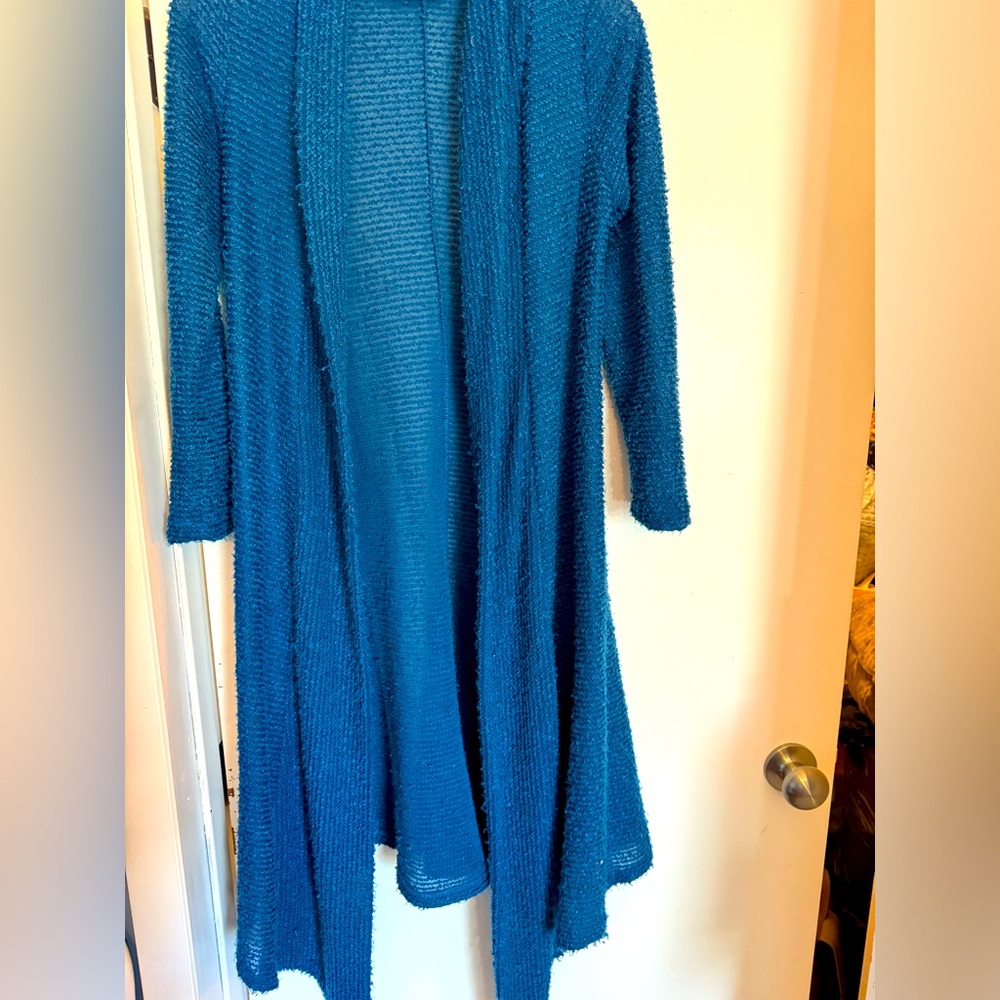 Women’s long sweater duster